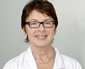 Frau Dr. med. Notburg Glass referiert über moderne MAYR-Medizin